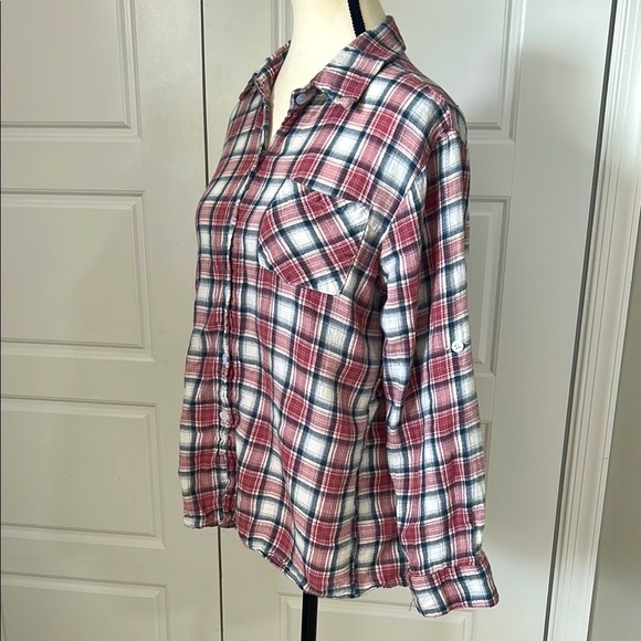 Red Plaid Long Sleeve Button Down Shirt Single Pocket Fall Autumn 🍂 Thanksgiving - Picture 2 of 8